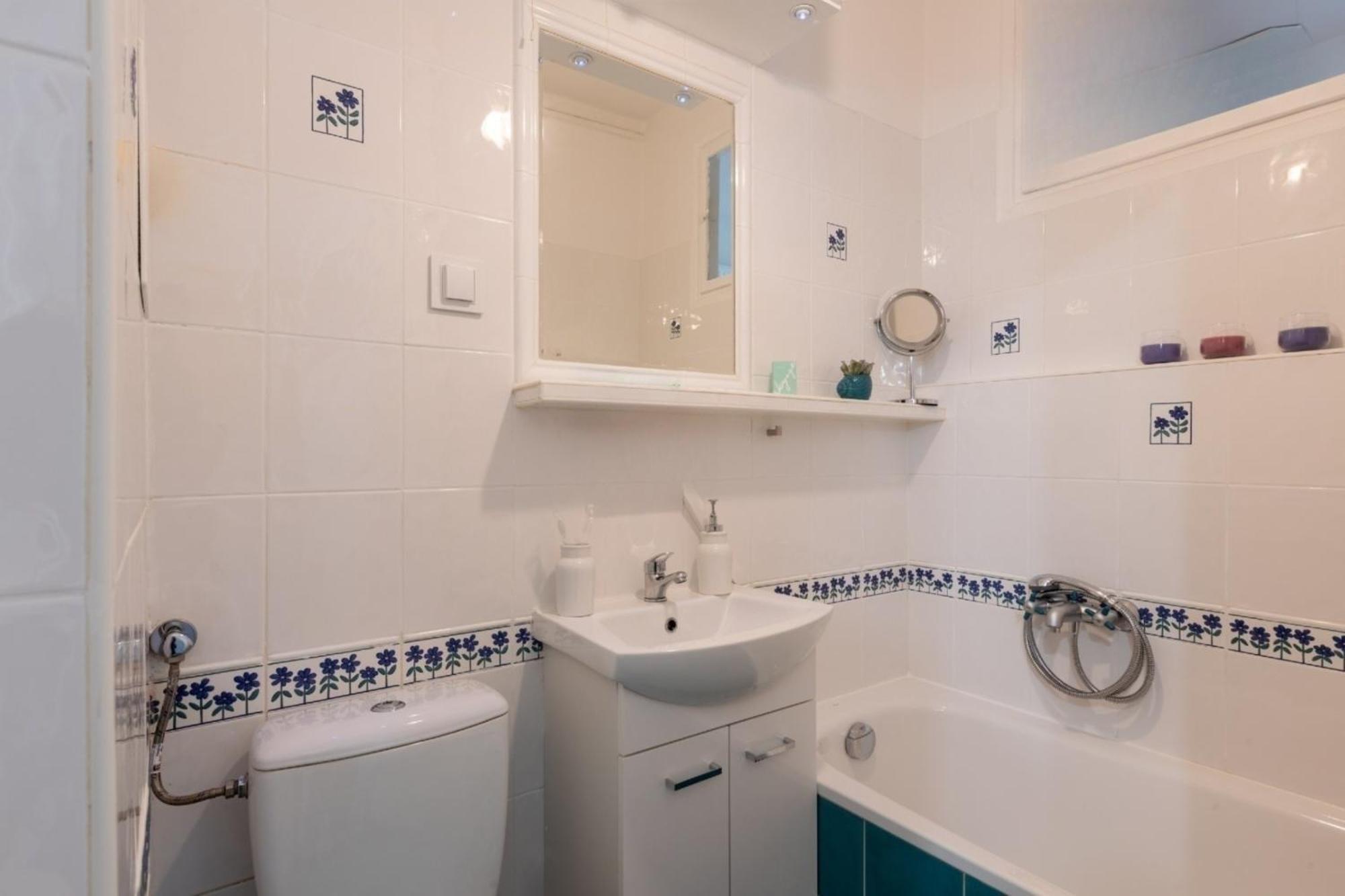 Na Muranowie - Mieszkanie Z Historia I In Muranow - A Flat With Warsaw History Εξωτερικό φωτογραφία